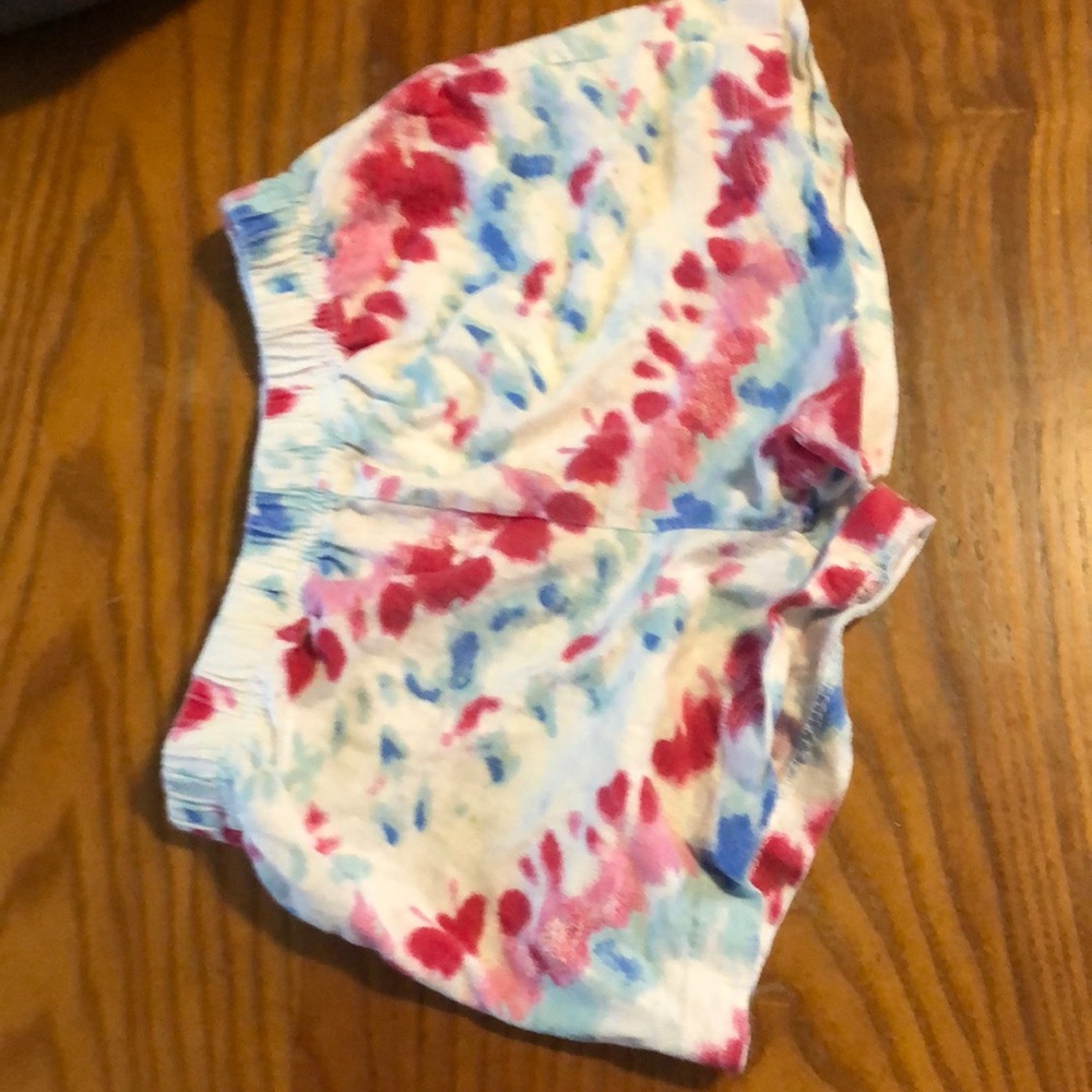 Minnie size 5 have a shirt to list later